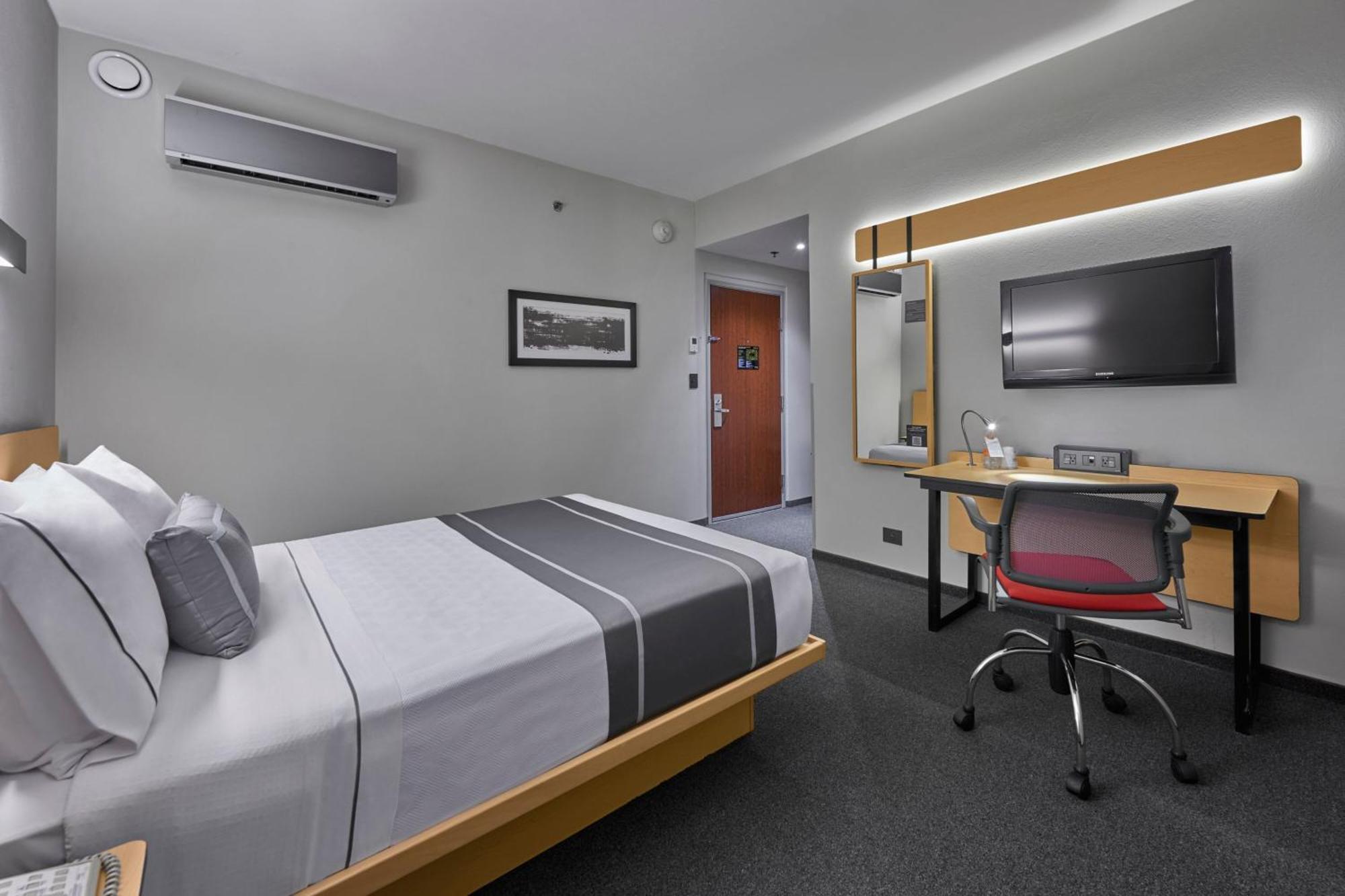 City Express Plus By Marriott Ciudad De Mexico Santa Fe Buitenkant foto