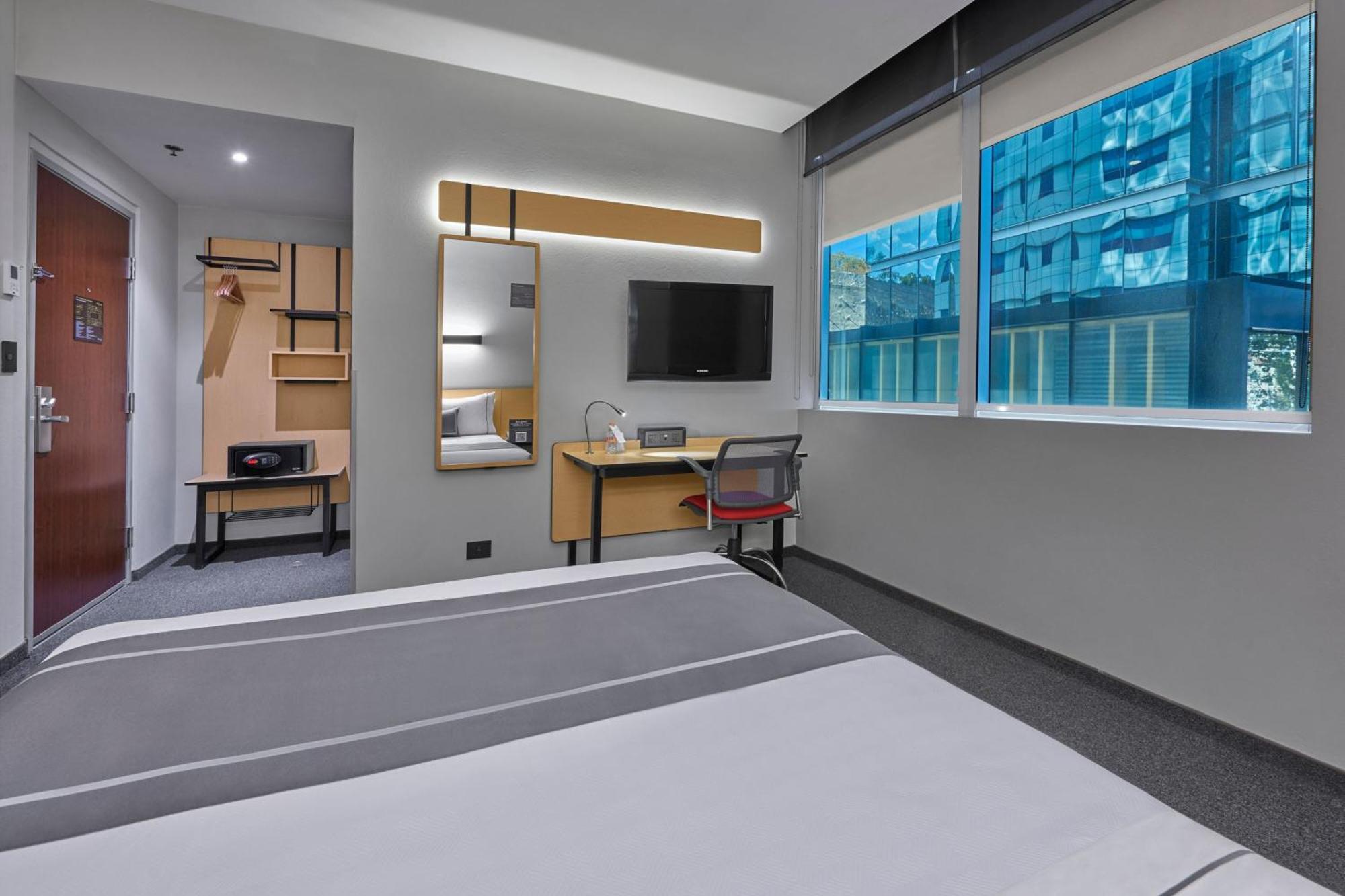 City Express Plus By Marriott Ciudad De Mexico Santa Fe Buitenkant foto